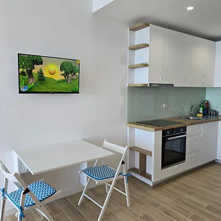 Seaviews * Margjonaj