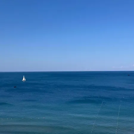 Seaviews Margjonaj